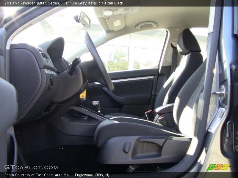 Platinum Grey Metallic / Titan Black 2010 Volkswagen Jetta S Sedan