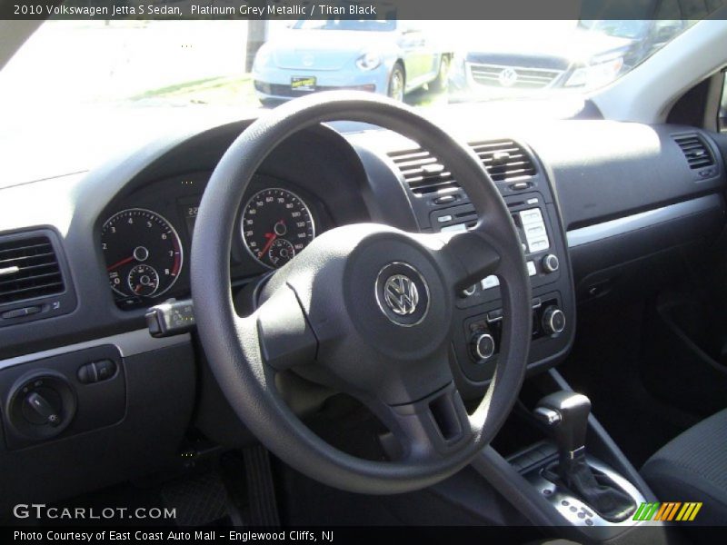 Platinum Grey Metallic / Titan Black 2010 Volkswagen Jetta S Sedan