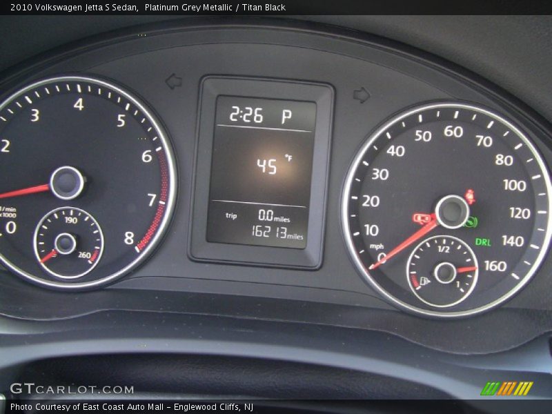 Platinum Grey Metallic / Titan Black 2010 Volkswagen Jetta S Sedan