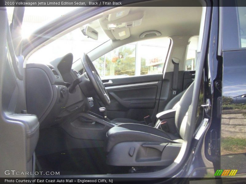 Black / Titan Black 2010 Volkswagen Jetta Limited Edition Sedan