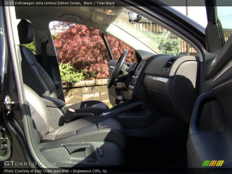 Black / Titan Black 2010 Volkswagen Jetta Limited Edition Sedan
