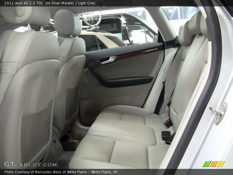 Ice Silver Metallic / Light Grey 2011 Audi A3 2.0 TDI