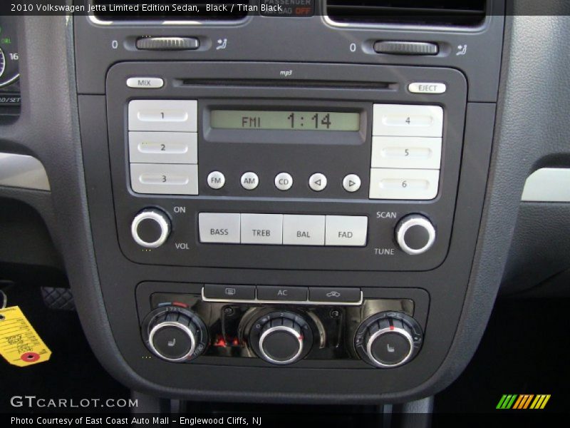 Black / Titan Black 2010 Volkswagen Jetta Limited Edition Sedan