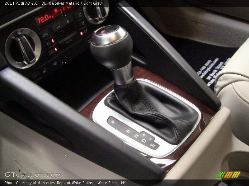  2011 A3 2.0 TDI 6 Speed S tronic Dual-Clutch Automatic Shifter