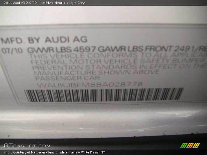 Ice Silver Metallic / Light Grey 2011 Audi A3 2.0 TDI