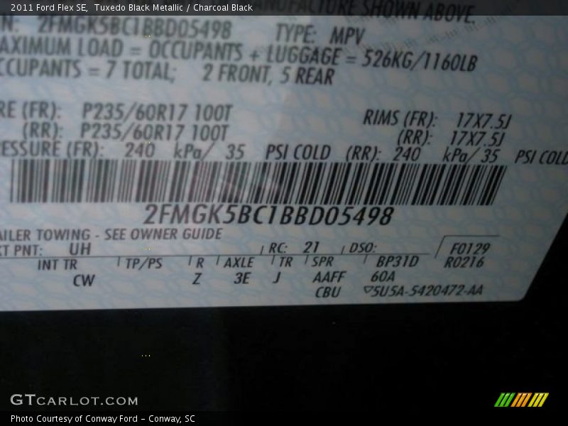 Tuxedo Black Metallic / Charcoal Black 2011 Ford Flex SE