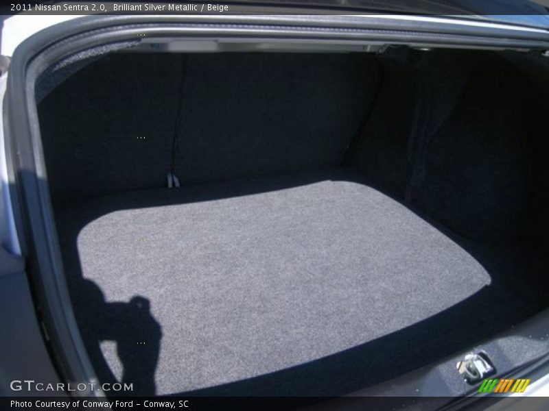 Brilliant Silver Metallic / Beige 2011 Nissan Sentra 2.0