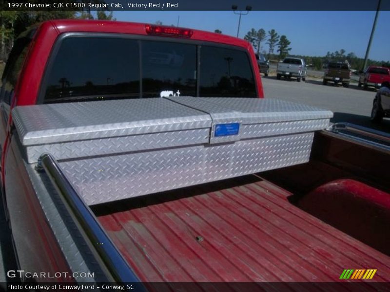 Victory Red / Red 1997 Chevrolet C/K C1500 Regular Cab