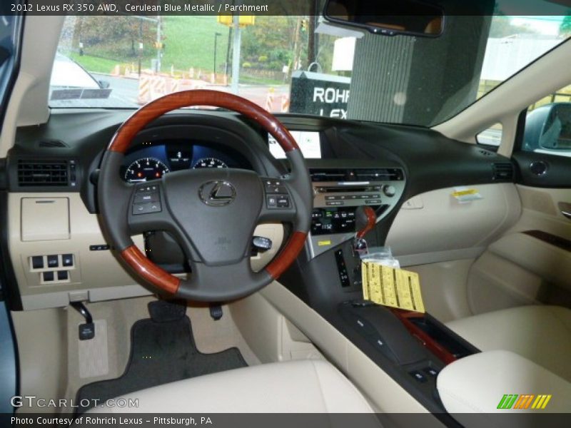 Dashboard of 2012 RX 350 AWD