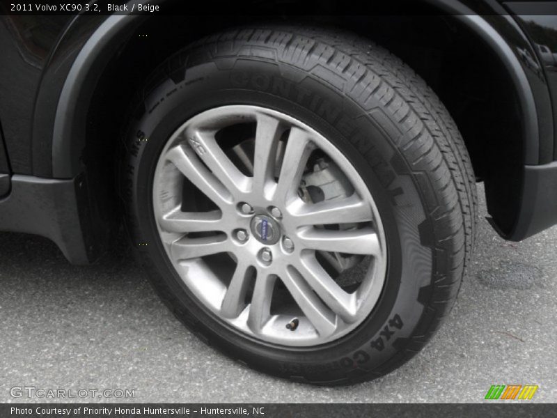 Black / Beige 2011 Volvo XC90 3.2