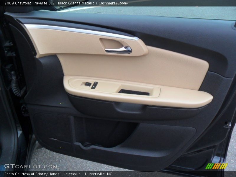 Black Granite Metallic / Cashmere/Ebony 2009 Chevrolet Traverse LTZ