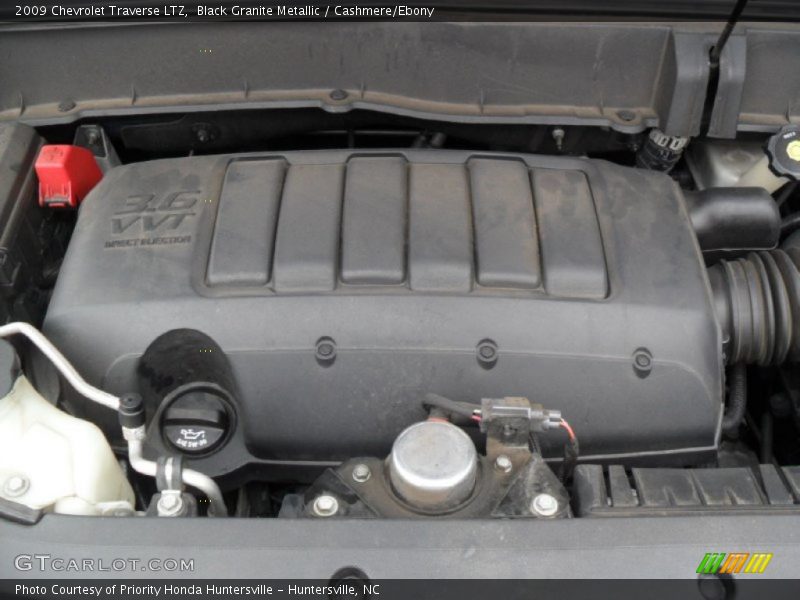 Black Granite Metallic / Cashmere/Ebony 2009 Chevrolet Traverse LTZ