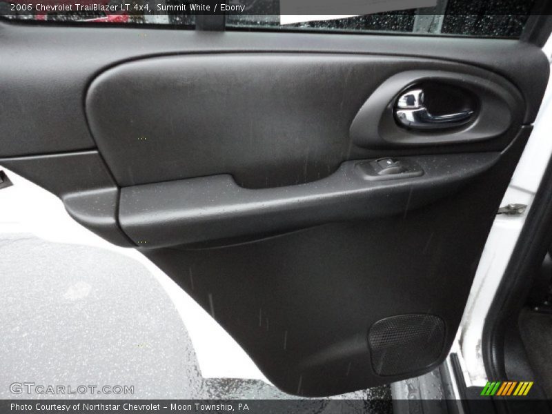 Summit White / Ebony 2006 Chevrolet TrailBlazer LT 4x4
