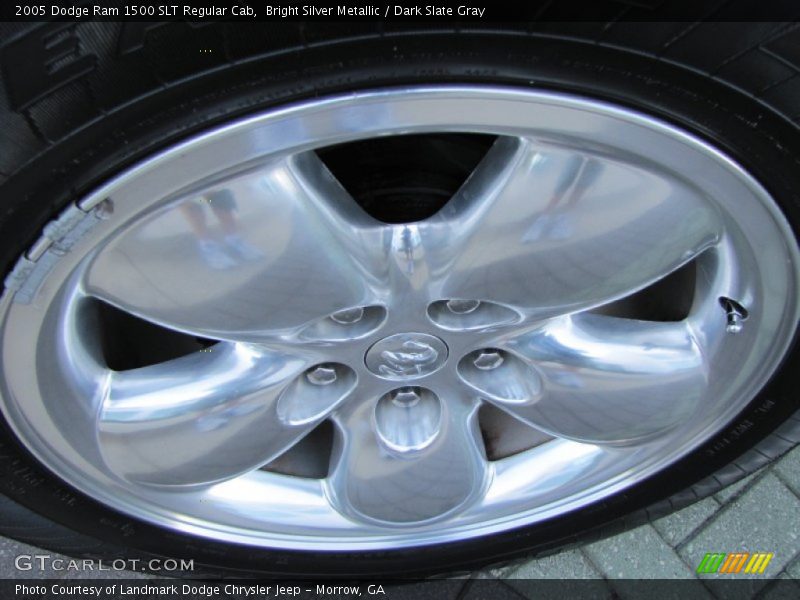 Bright Silver Metallic / Dark Slate Gray 2005 Dodge Ram 1500 SLT Regular Cab