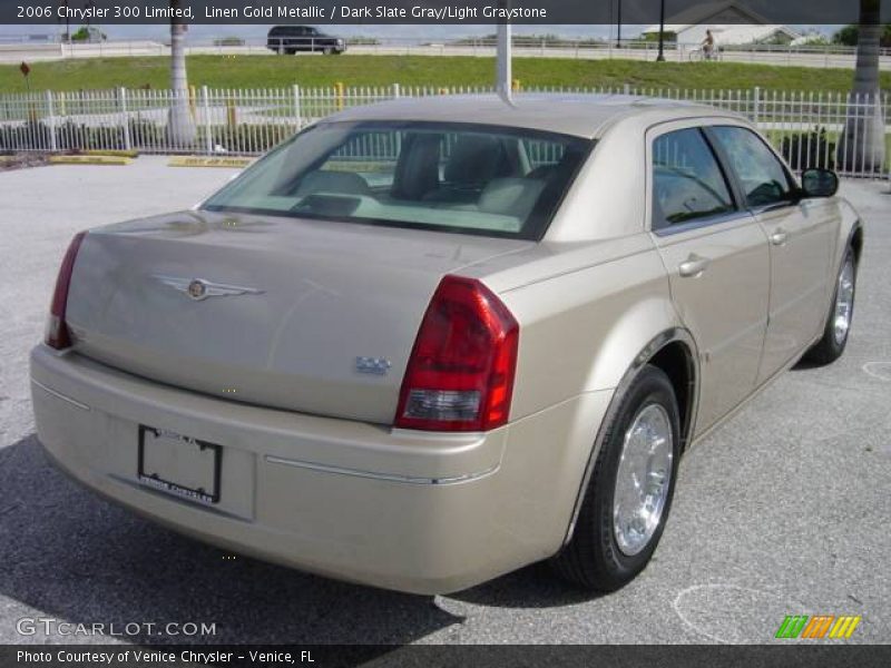 Linen Gold Metallic / Dark Slate Gray/Light Graystone 2006 Chrysler 300 Limited