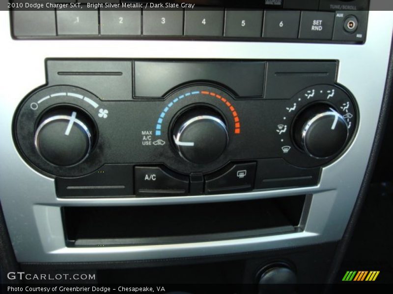 Bright Silver Metallic / Dark Slate Gray 2010 Dodge Charger SXT