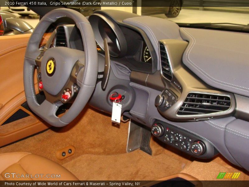 Dashboard of 2010 458 Italia