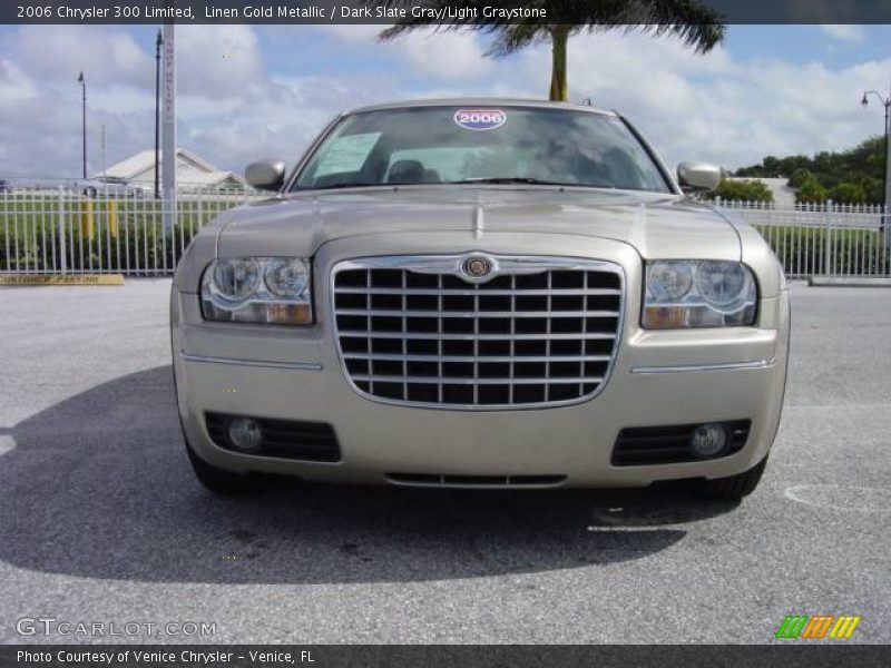 Linen Gold Metallic / Dark Slate Gray/Light Graystone 2006 Chrysler 300 Limited