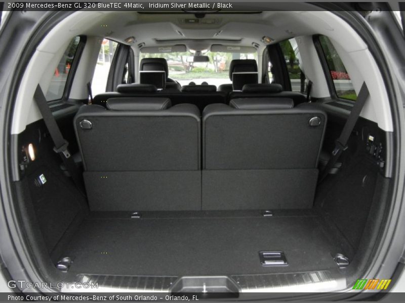  2009 GL 320 BlueTEC 4Matic Trunk