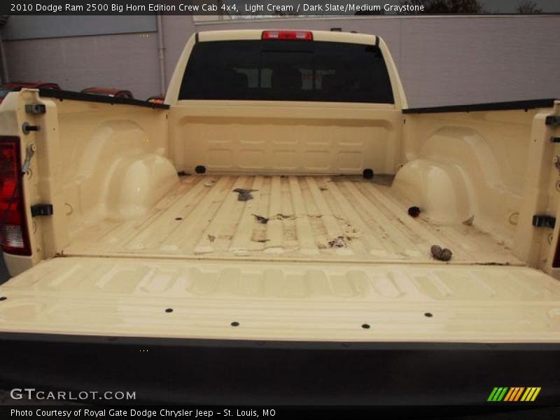 Light Cream / Dark Slate/Medium Graystone 2010 Dodge Ram 2500 Big Horn Edition Crew Cab 4x4