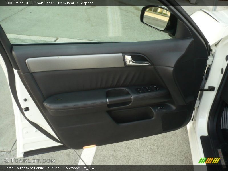 Ivory Pearl / Graphite 2006 Infiniti M 35 Sport Sedan