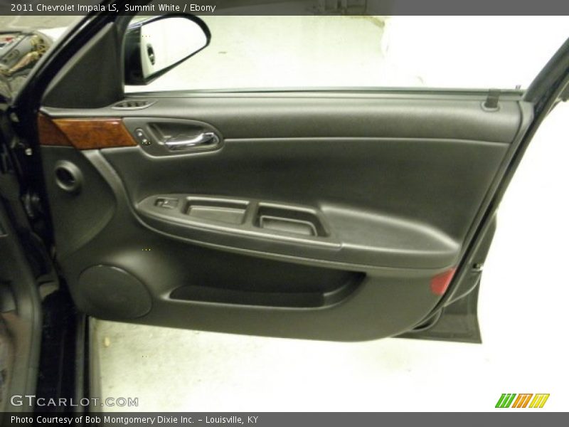 Summit White / Ebony 2011 Chevrolet Impala LS