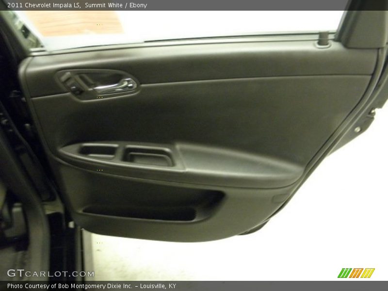 Summit White / Ebony 2011 Chevrolet Impala LS