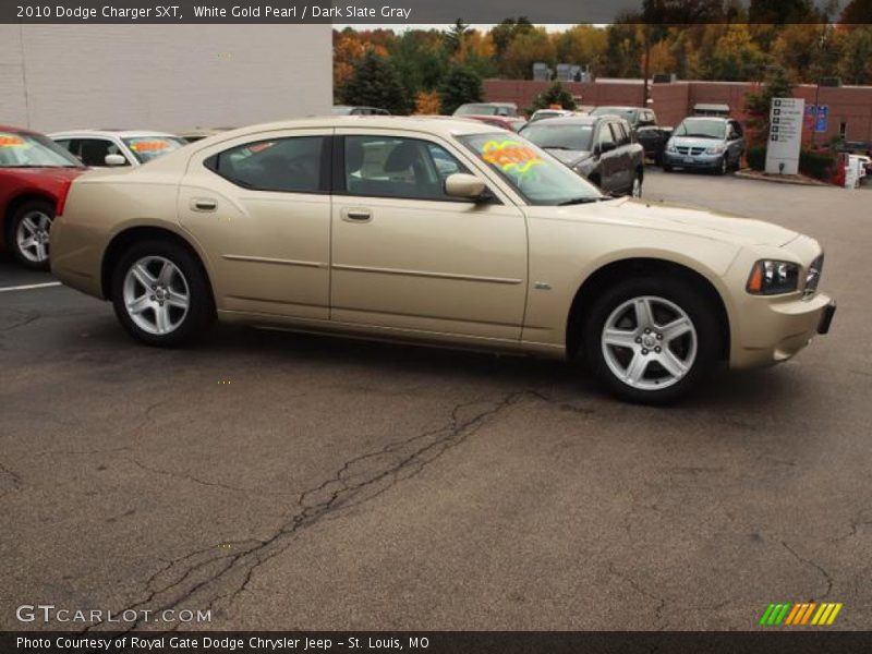 White Gold Pearl / Dark Slate Gray 2010 Dodge Charger SXT