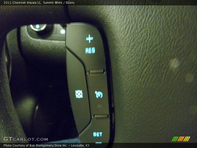 Summit White / Ebony 2011 Chevrolet Impala LS