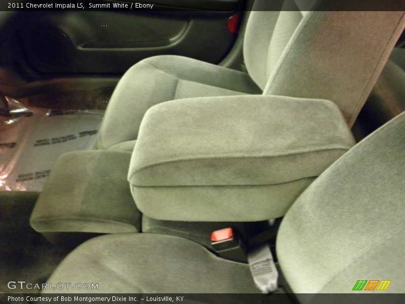 Summit White / Ebony 2011 Chevrolet Impala LS