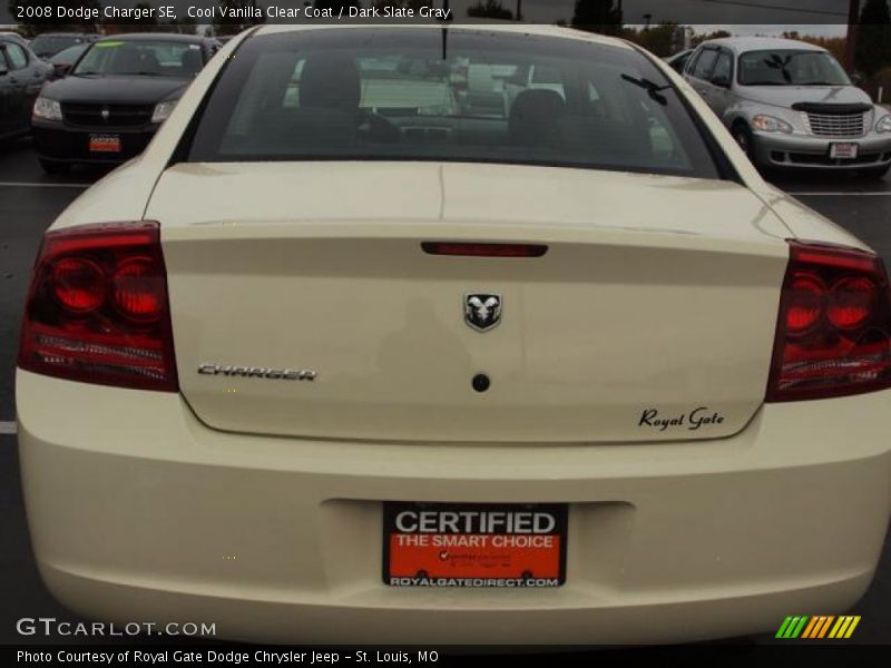 Cool Vanilla Clear Coat / Dark Slate Gray 2008 Dodge Charger SE