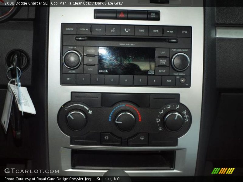 Cool Vanilla Clear Coat / Dark Slate Gray 2008 Dodge Charger SE