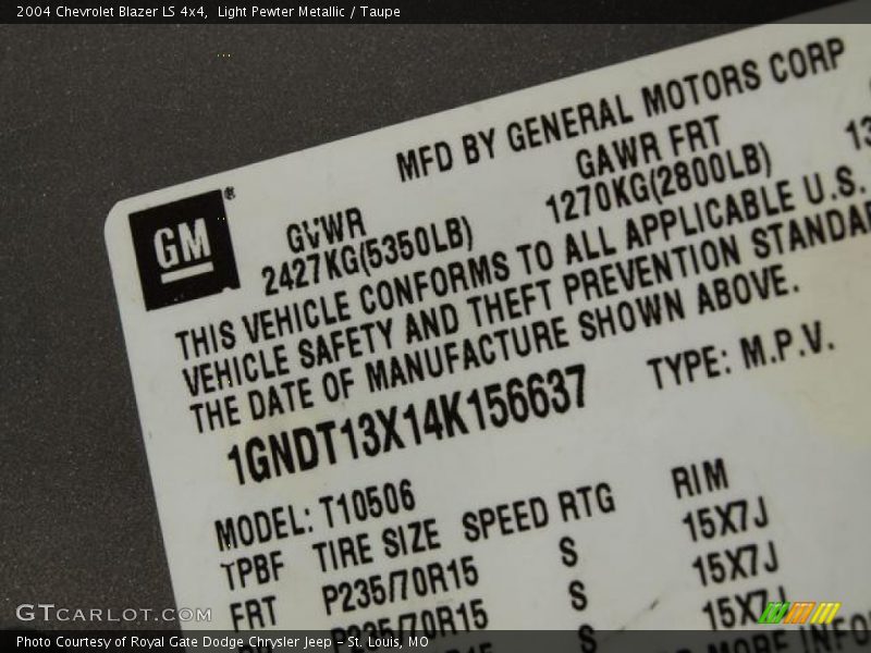 Light Pewter Metallic / Taupe 2004 Chevrolet Blazer LS 4x4