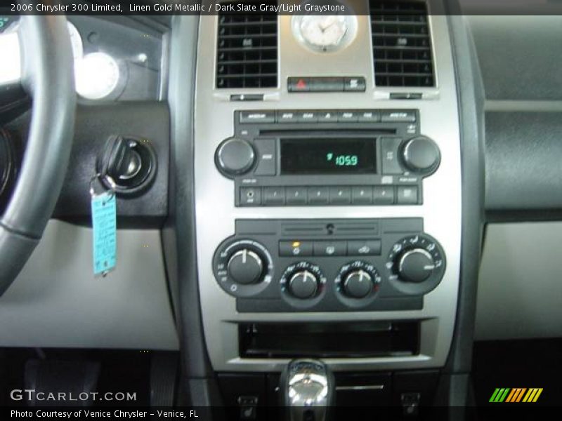Linen Gold Metallic / Dark Slate Gray/Light Graystone 2006 Chrysler 300 Limited
