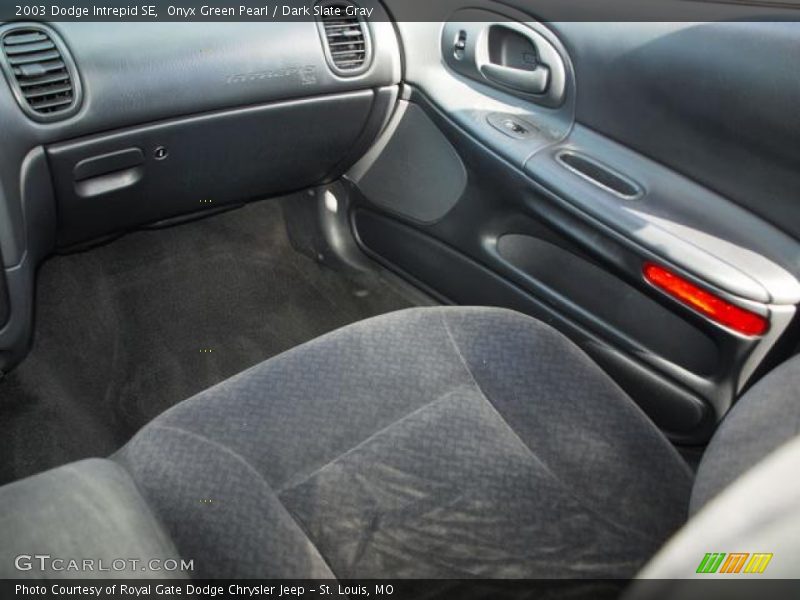 Onyx Green Pearl / Dark Slate Gray 2003 Dodge Intrepid SE