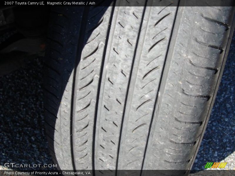 Magnetic Gray Metallic / Ash 2007 Toyota Camry LE