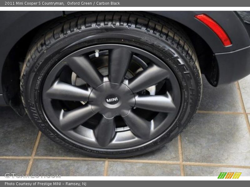 Oxford Green / Carbon Black 2011 Mini Cooper S Countryman