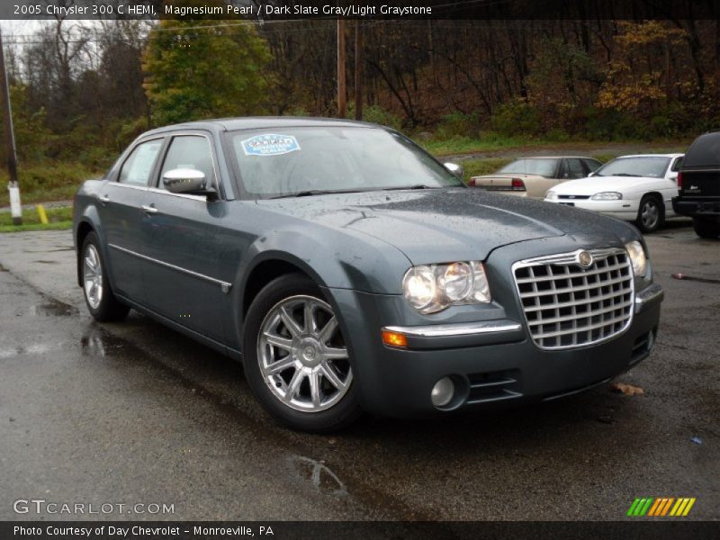 Magnesium Pearl / Dark Slate Gray/Light Graystone 2005 Chrysler 300 C HEMI