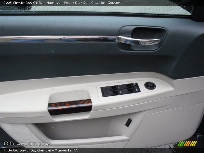 Magnesium Pearl / Dark Slate Gray/Light Graystone 2005 Chrysler 300 C HEMI
