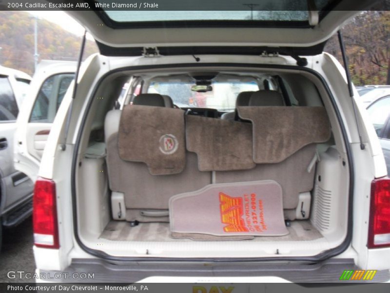 White Diamond / Shale 2004 Cadillac Escalade AWD