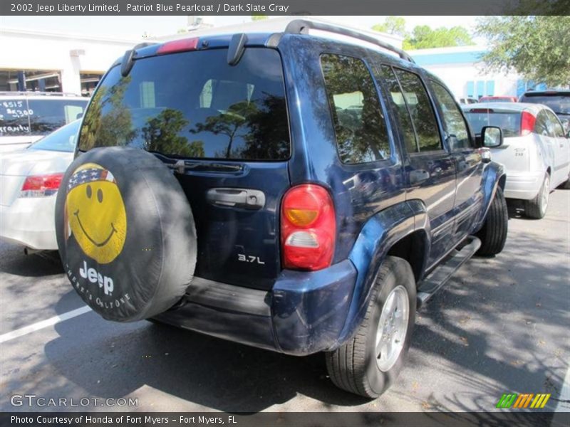 Patriot Blue Pearlcoat / Dark Slate Gray 2002 Jeep Liberty Limited