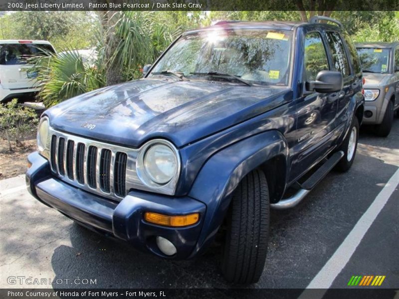 Patriot Blue Pearlcoat / Dark Slate Gray 2002 Jeep Liberty Limited