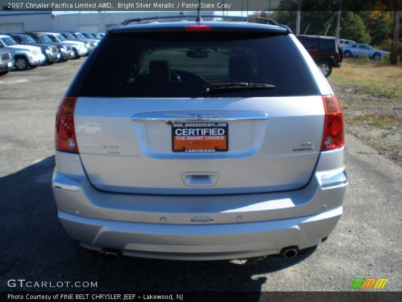 Bright Silver Metallic / Pastel Slate Gray 2007 Chrysler Pacifica Limited AWD