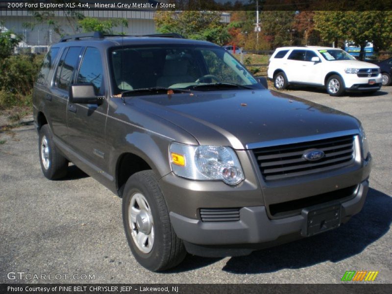 Mineral Grey Metallic / Stone 2006 Ford Explorer XLS 4x4
