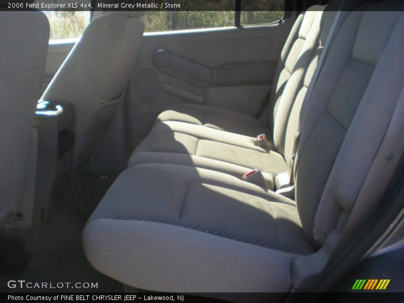 Mineral Grey Metallic / Stone 2006 Ford Explorer XLS 4x4