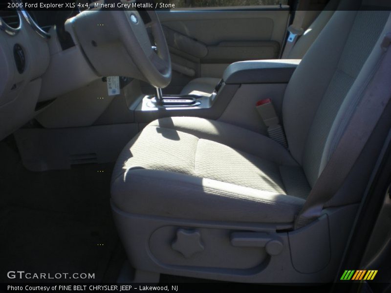 Mineral Grey Metallic / Stone 2006 Ford Explorer XLS 4x4
