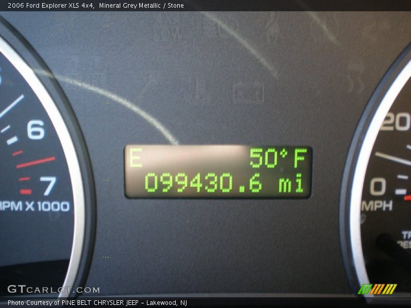 Mineral Grey Metallic / Stone 2006 Ford Explorer XLS 4x4