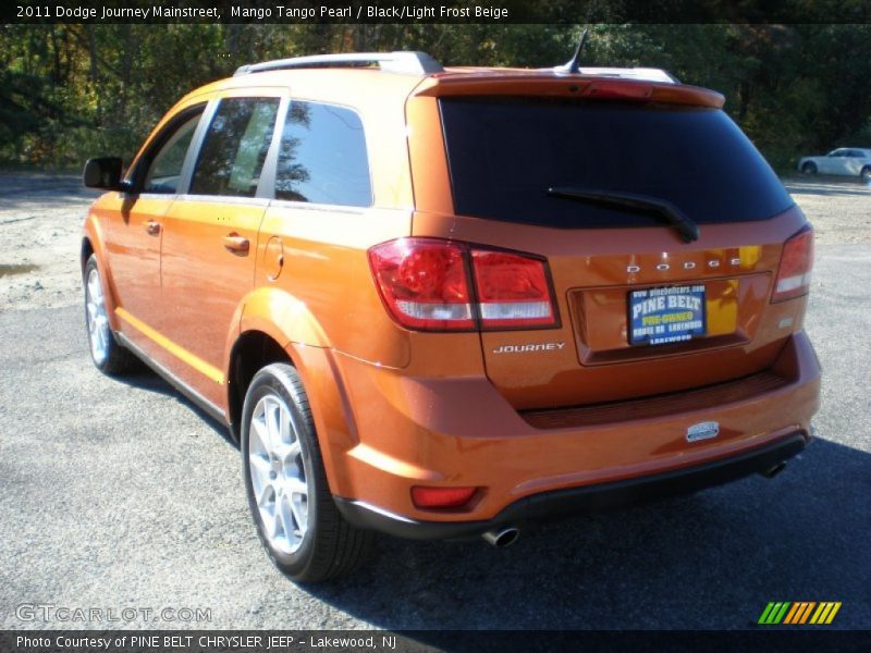 Mango Tango Pearl / Black/Light Frost Beige 2011 Dodge Journey Mainstreet
