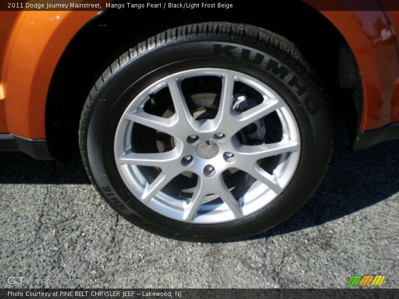 Mango Tango Pearl / Black/Light Frost Beige 2011 Dodge Journey Mainstreet
