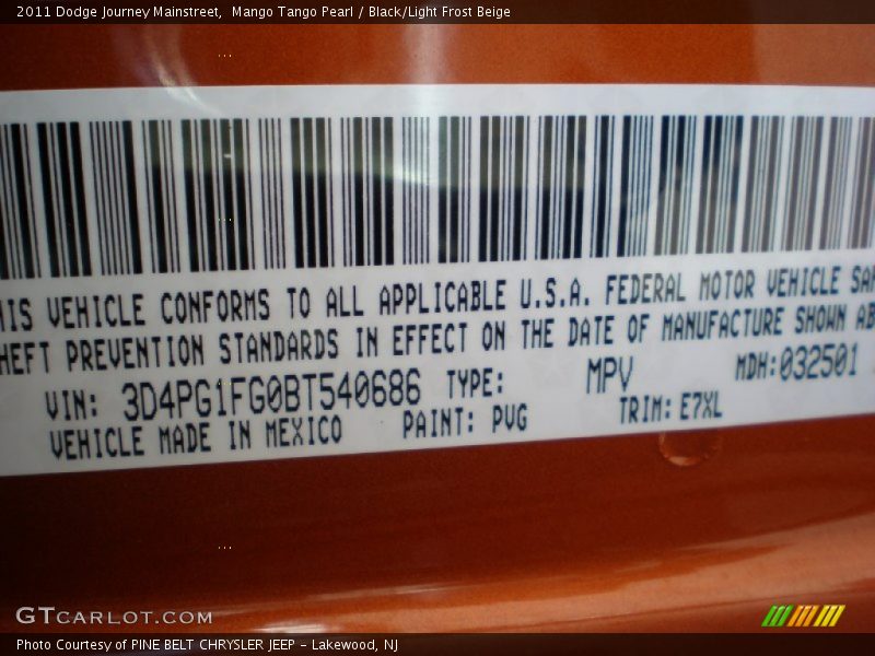 Mango Tango Pearl / Black/Light Frost Beige 2011 Dodge Journey Mainstreet